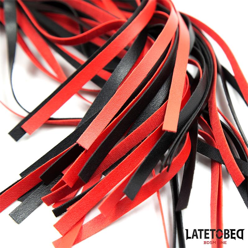 Flogger Rojo y Negro 50cm - Imagen 4
