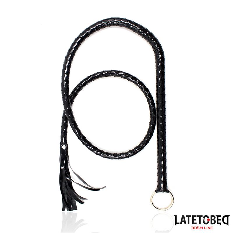 Látigo Negro Brillante 138cm